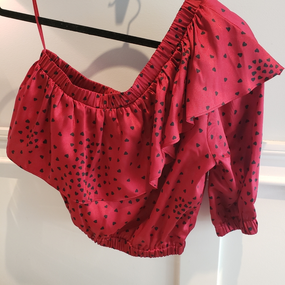 Heart One Shoulder Ruffle Top ❤ - Picture 2 of 4
